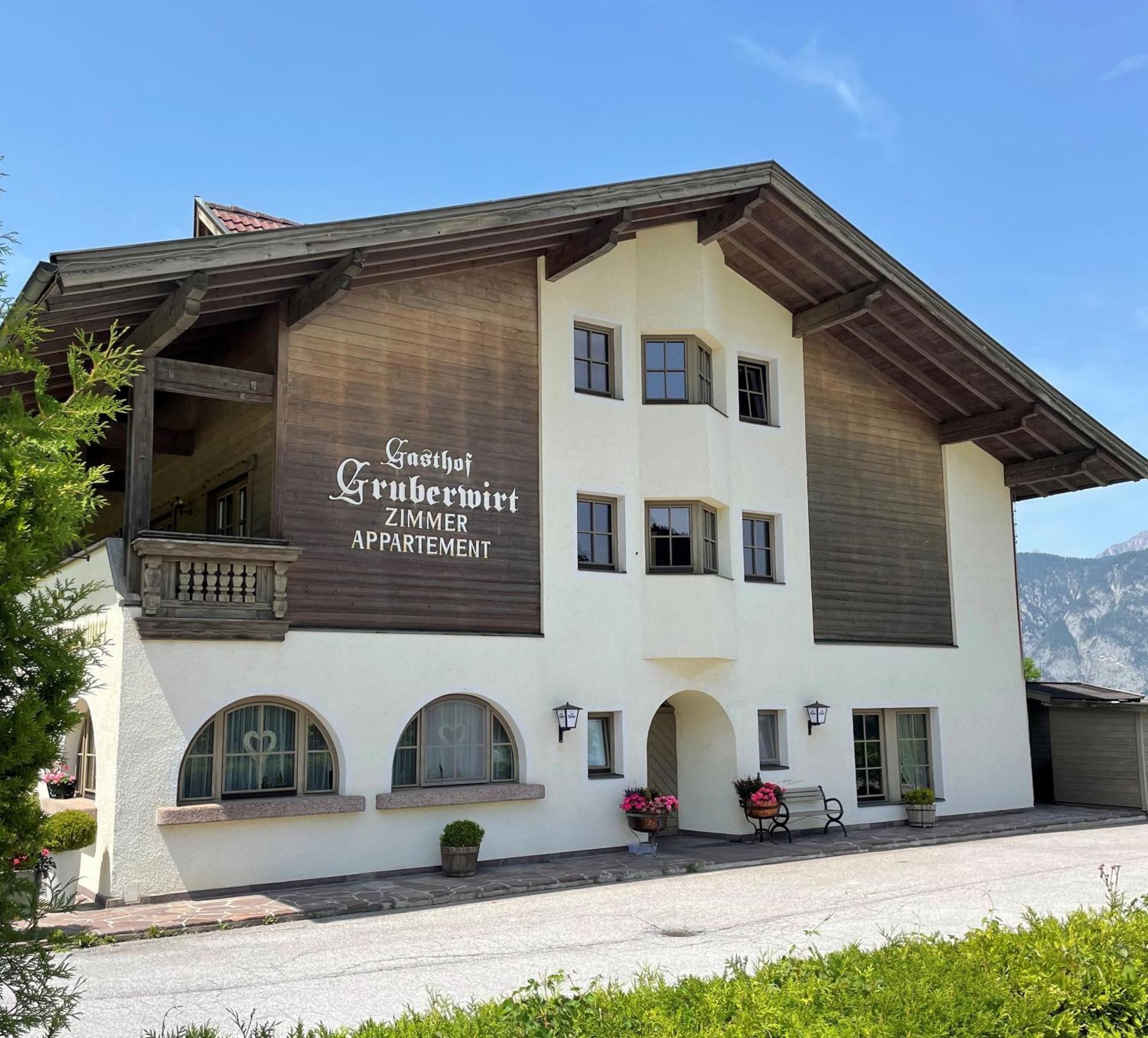 Alpenflair Apartment Mit Bergblick - Inkl Parkplatz #7 Innsbruck Bagian luar foto